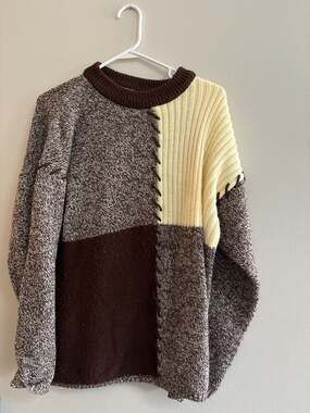 Vintage Corner Stone Brown and Cream Patchwork Colorblock Knit Sweater Size Larg